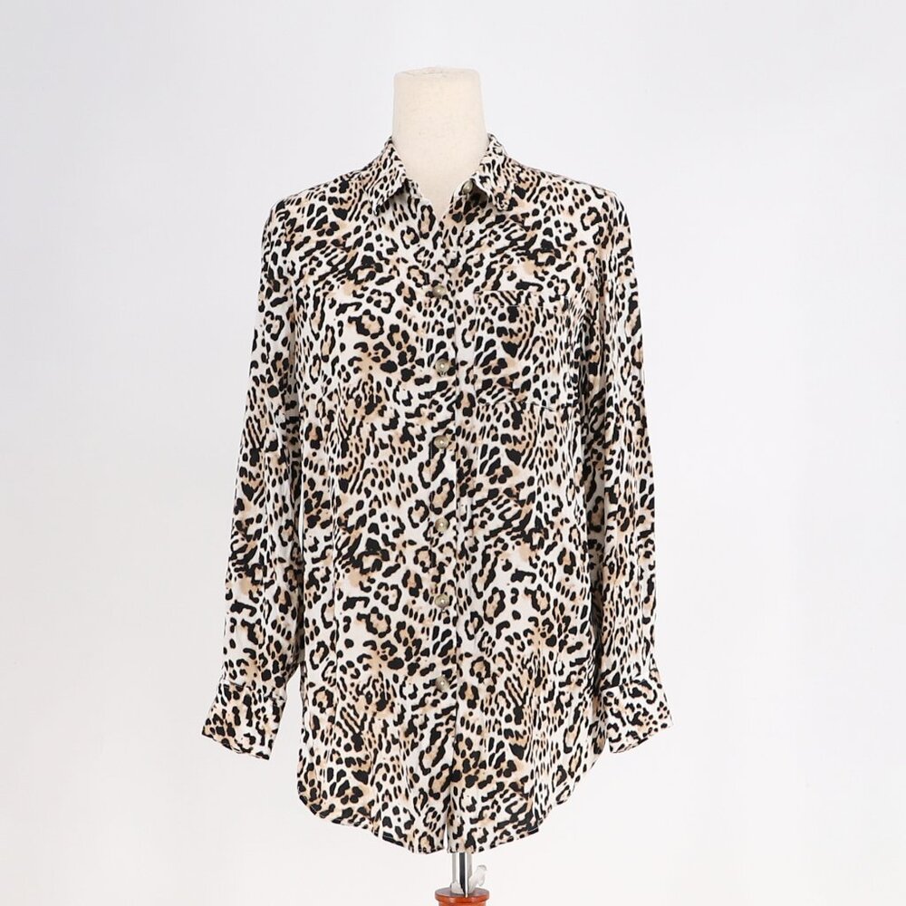 NWT CHICO'S Twill Casual Shirt Top Woven Animal Pattern Size 0 (US 4/6)